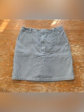 Gloria Vanderbilt Blue White Railroad Stripe Denim Skort Women's Size 14